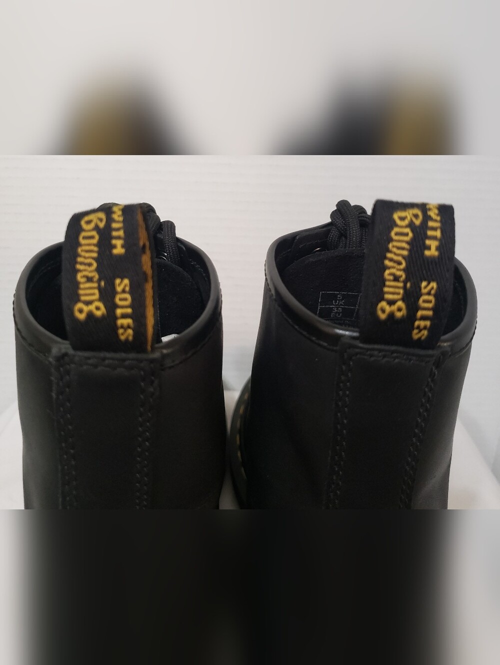 Dr. Martens The Original Lace Up Air Wair Black Combat Ankle Boot Womens Size 7 - Picture 14 of 15